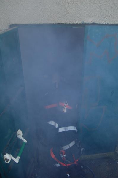 Feu de cave avec victime