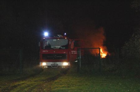 20/1106  feu  de d�tritus